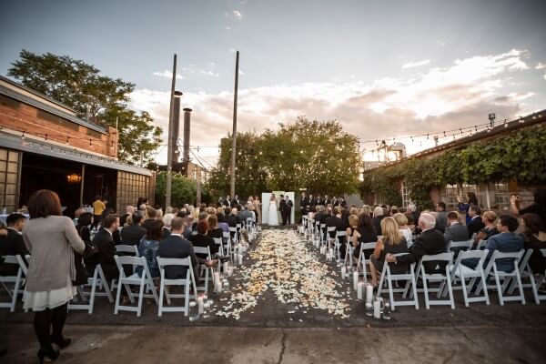 Outdoor wedding ceremony layout tips