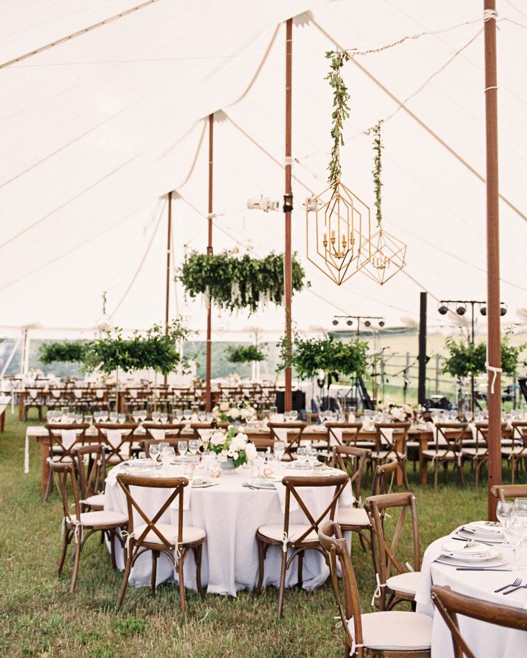 Open-Air Wedding Tents Are Beautiful and Elegant